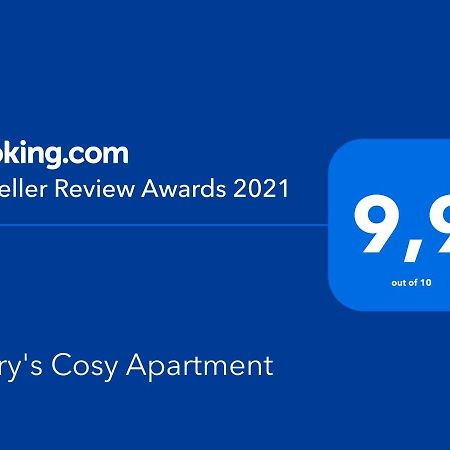 Kerry'S Cosy Apartment Vári المظهر الخارجي الصورة