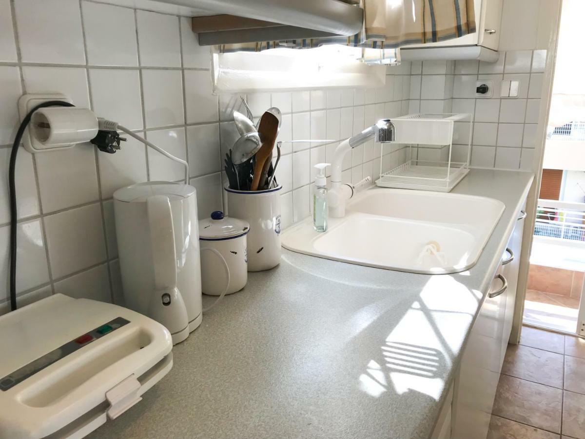 Kerry'S Cosy Apartment Vári المظهر الخارجي الصورة