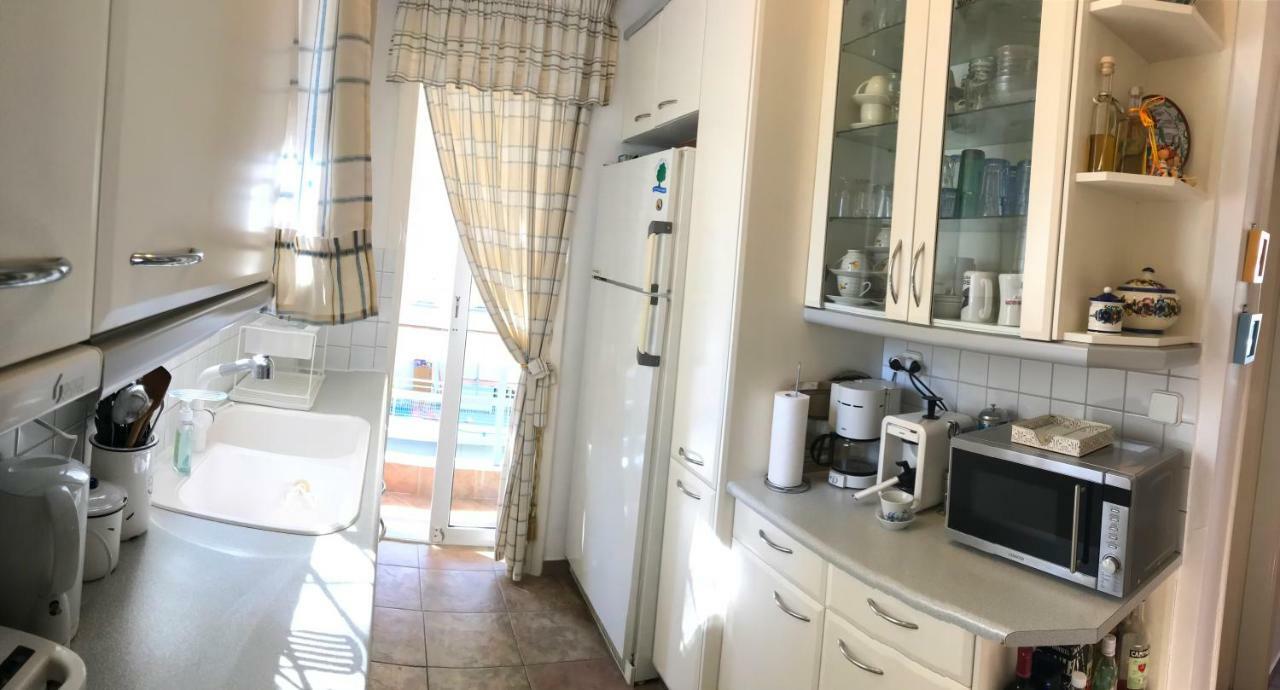 Kerry'S Cosy Apartment Vári المظهر الخارجي الصورة